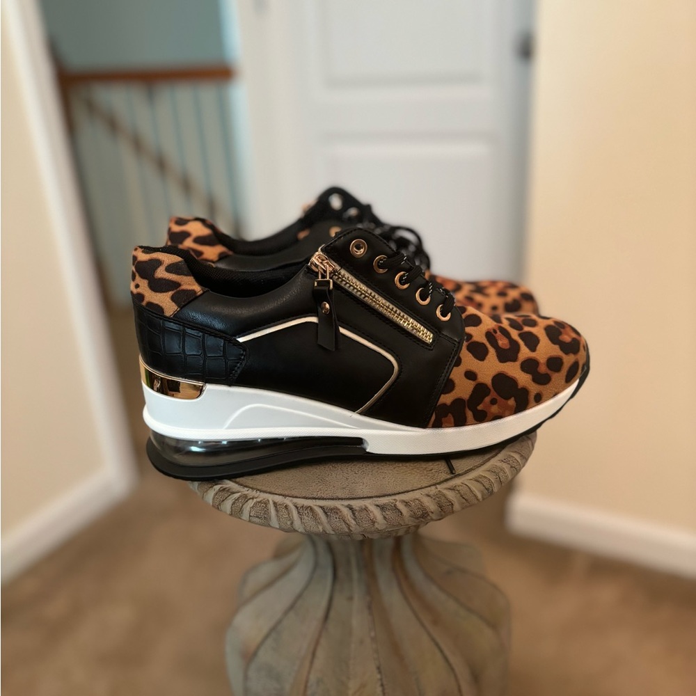 leopard wedge sneakers 👟